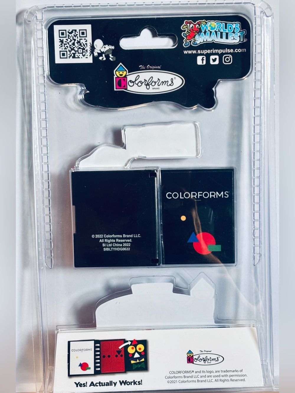 World’s Smallest Original Colorforms Set - Picture 4 of 4